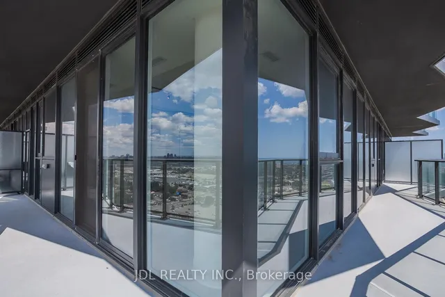 Additional image 18 of 36 Zorra St Unit 2809