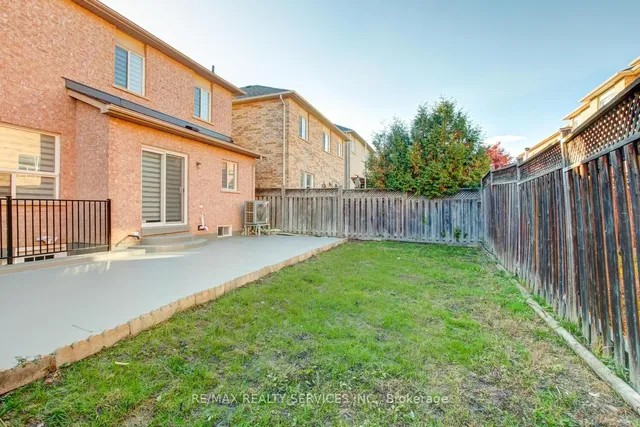 Additional image 47 of 44 Lormel Gate