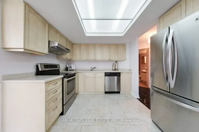 Additional image 8 of 55 Kingsbridge Garden Circ Unit 1411