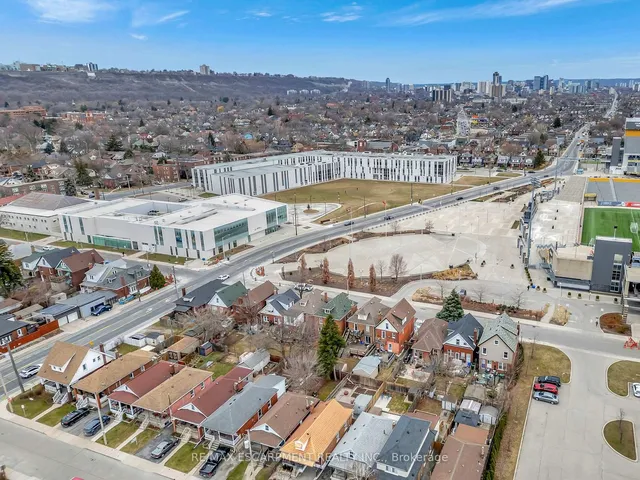 Additional image 44 of 65 Connaught Ave