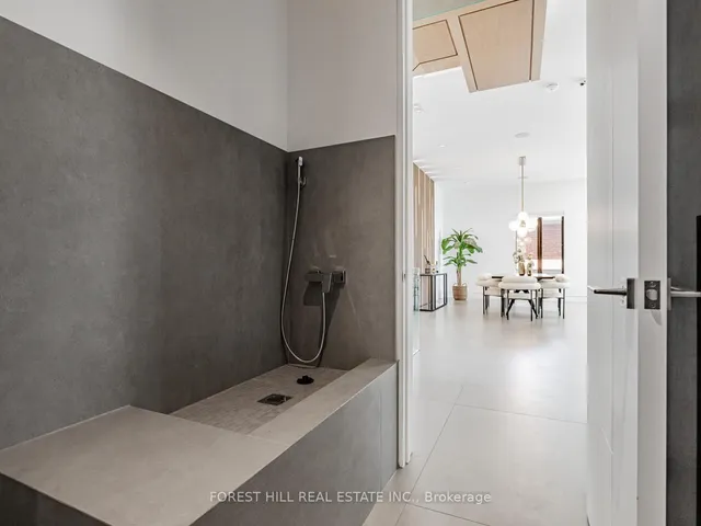 Additional image 22 of 77 Risebrough Ave