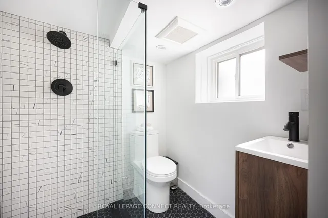 Additional image 35 of 379 Quebec Ave