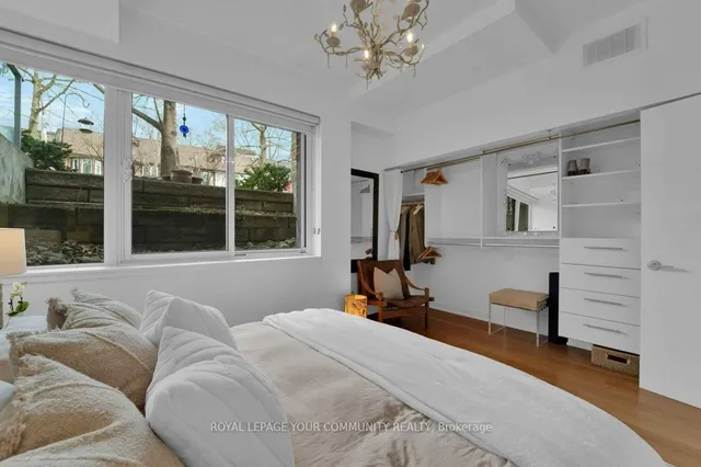 Additional image 19 of 38 Boston Ave Unit 4