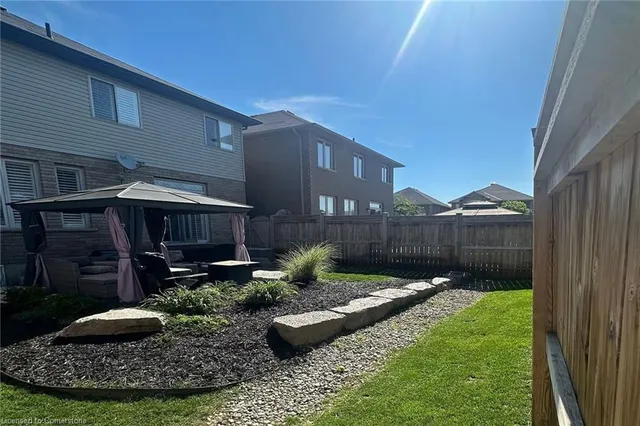 Additional image 3 of 8 Chartwell Cir