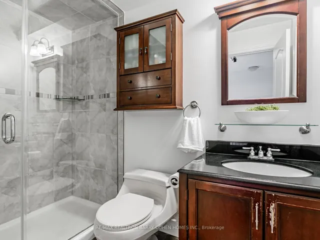 Additional image 15 of 506 Pape Ave