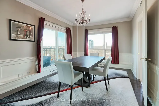 Additional image 16 of 38 Avenue Rd Unit 1201