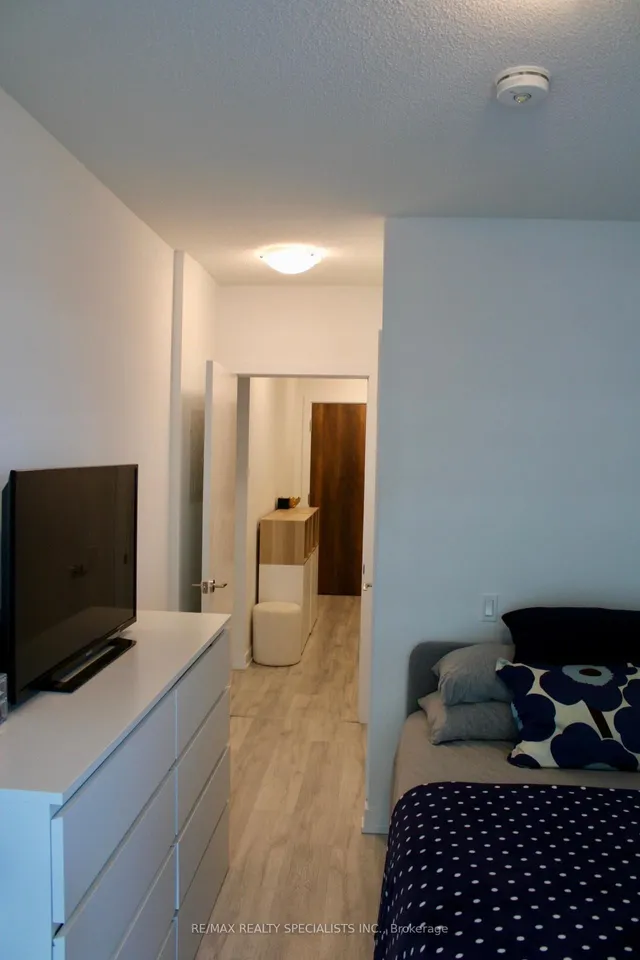 Additional image 14 of 251 Manitoba St Unit 809