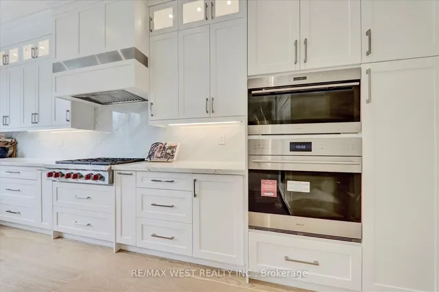 Additional image 20 of 232 Ellerslie Ave