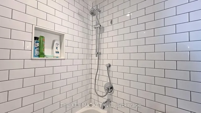 Additional image 28 of 81 Navy Wharf Crt Unit 315