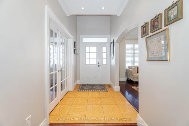 Additional image 5 of 915 Gaslight Way