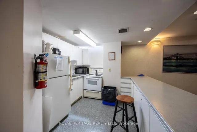 Additional image 32 of 90 Dale Ave Unit 1003