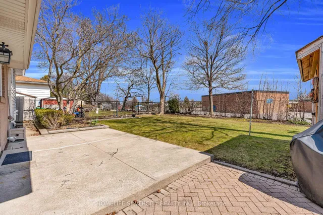 Additional image 38 of 140 Folkstone Cres