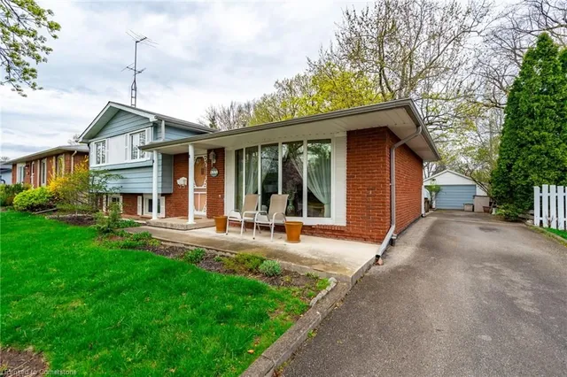 Additional image 5 of 611 Woodview Rd