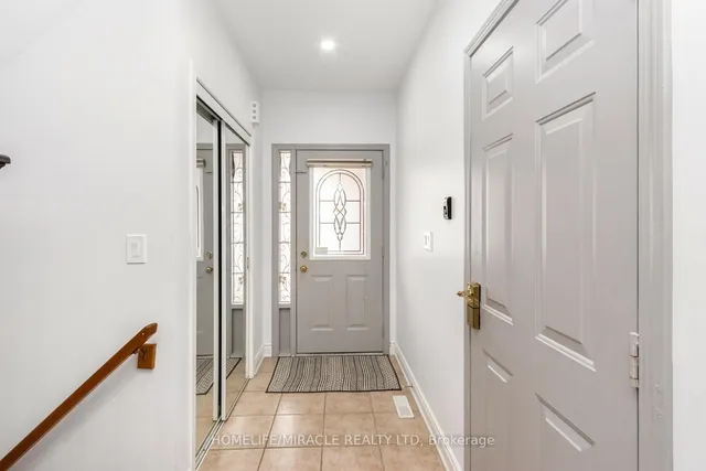 Additional image 4 of 1677 Stover Cres