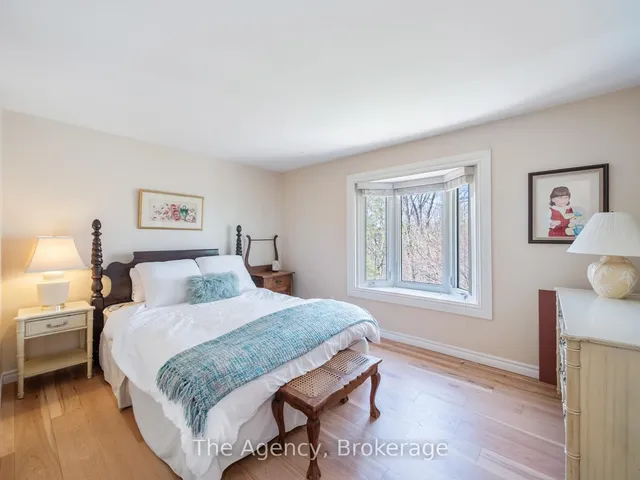 Additional image 23 of 2153 Devon Rd