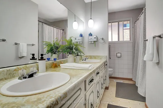 Additional image 28 of 137 Wimbleton Cres