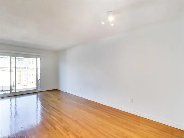 Additional image 10 of 153 Limeridge Rd Unit 16