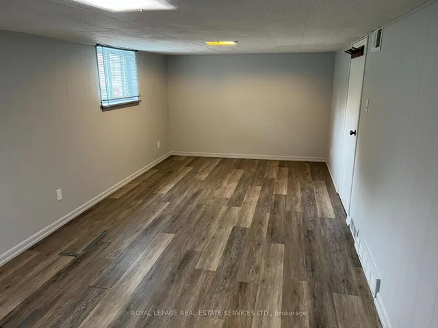 Additional image 8 of 2289 Lawrence Ave