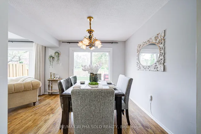 Additional image 10 of 70 Clydesdale Dr