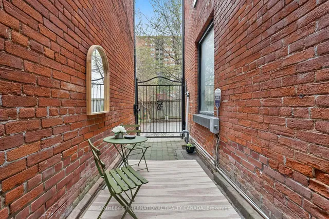 Additional image 17 of 488 Ontario St