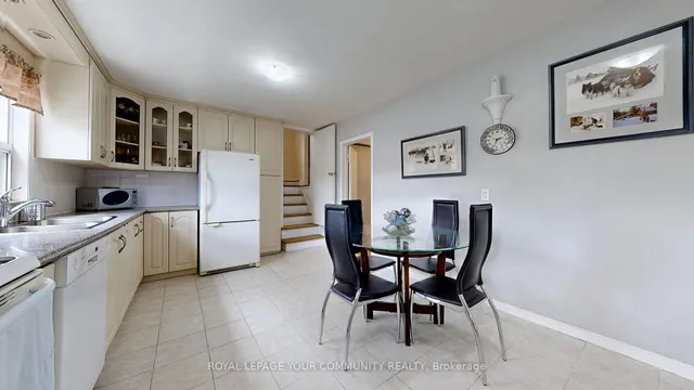 Additional image 19 of 50 Athabaska Ave