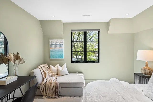 Additional image 27 of 44 Bennington Heights Dr