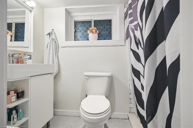 Additional image 30 of 79 Kensington Ave