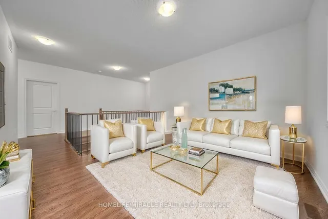 Additional image 7 of 1536 Buttercup Crt