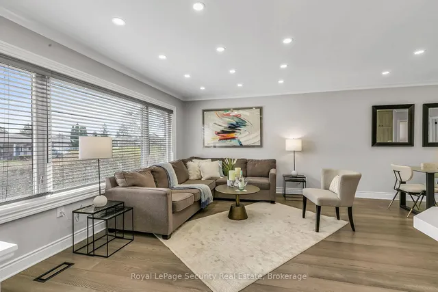 Additional image 7 of 245 Avondale Blvd