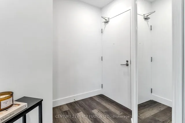Additional image 4 of 209 Fort York Blvd Unit 1663