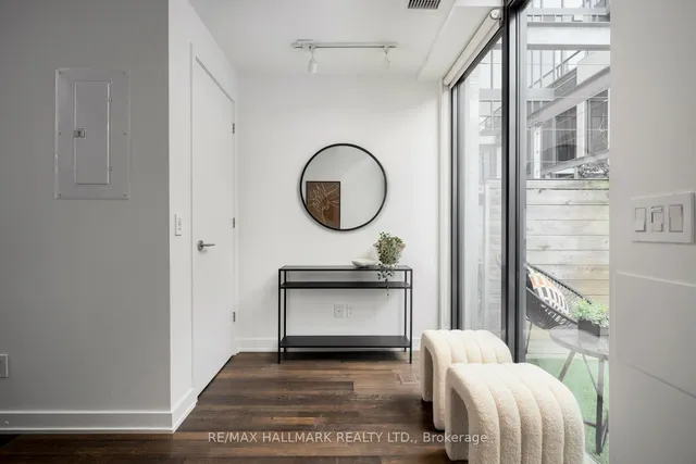 Additional image 4 of 8 Dovercourt Rd Unit 317