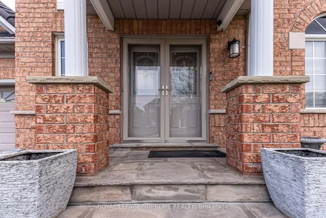 Additional image 2 of 34 Purdy Cres