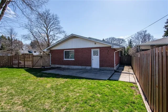 Additional image 9 of 318 Greenbrook Dr