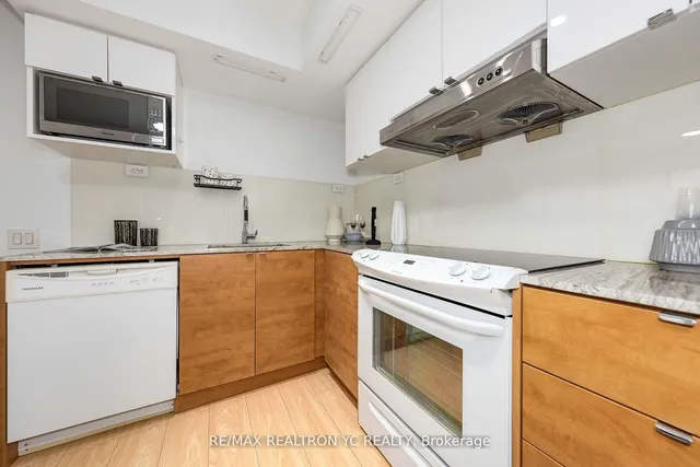 Additional image 9 of 121 Mcmahon Dr Unit 710
