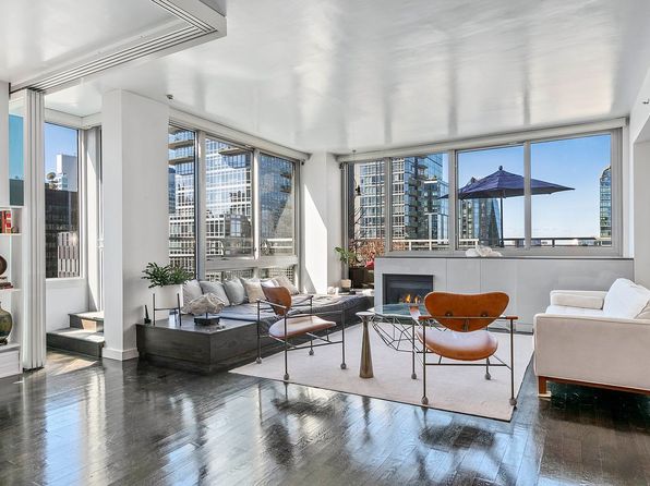 225 W 60th St #PH2A, New York, NY 10023