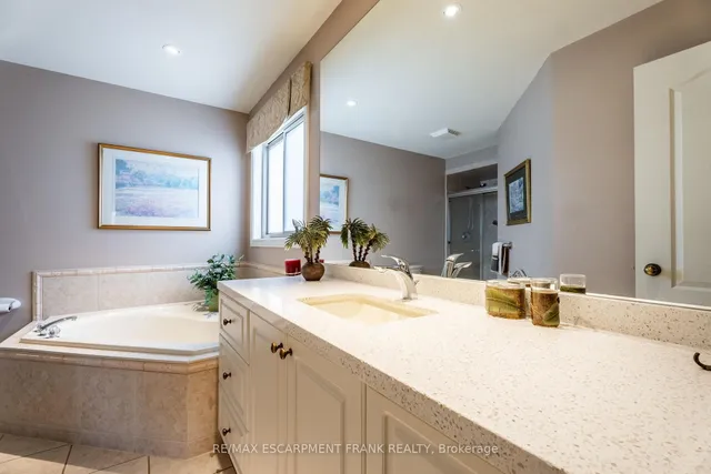 Additional image 30 of 345 Southcote Rd