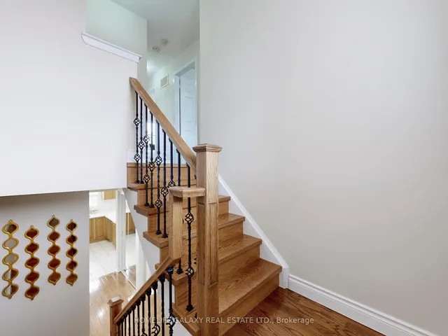 Additional image 24 of 12 Reindeer Dr