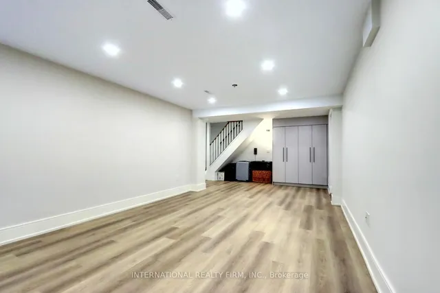 Additional image 23 of 1755 Pickmere Crt