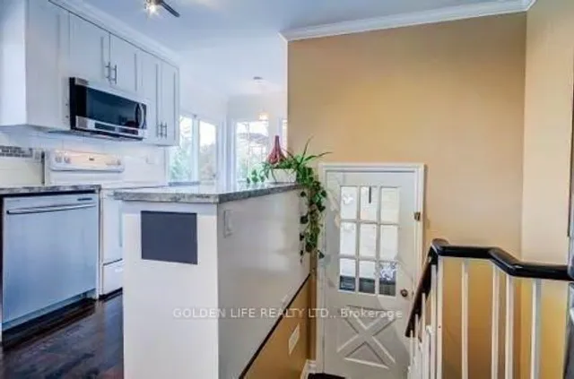 Additional image 9 of 5 Hurlingham Cres