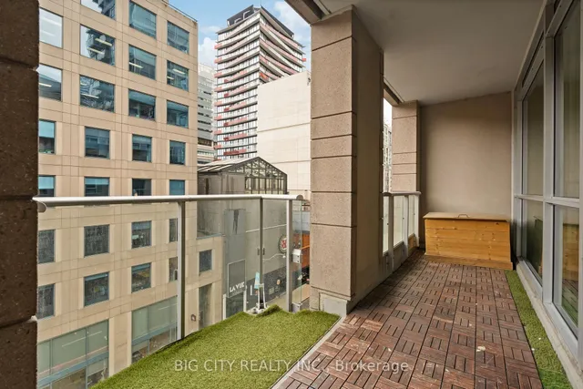 Additional image 14 of 199 Richmond St Unit 518