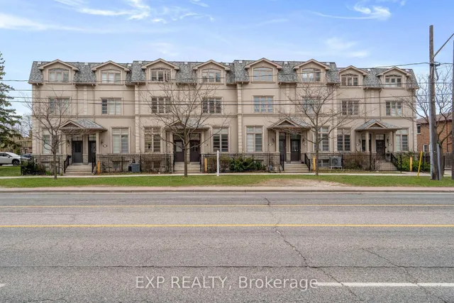 4444 Bathurst St