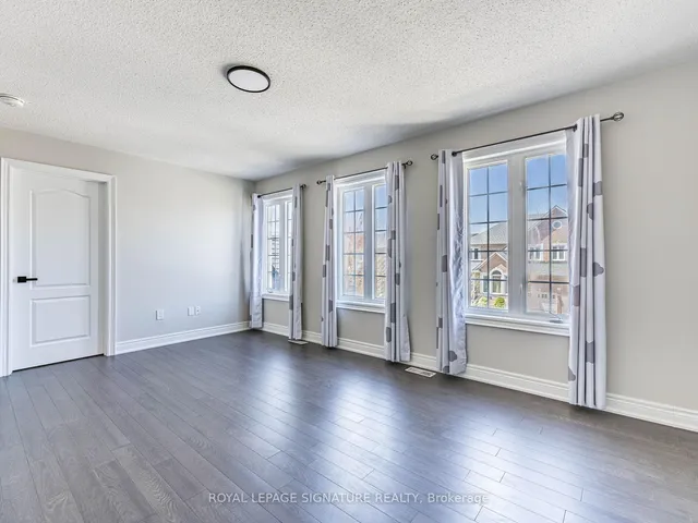 Additional image 34 of 12 Northface Cres