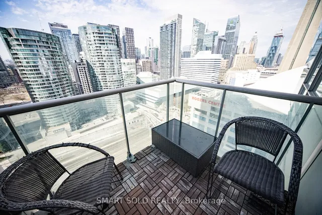 Additional image 28 of 81 Navy Wharf Crt Unit 2710