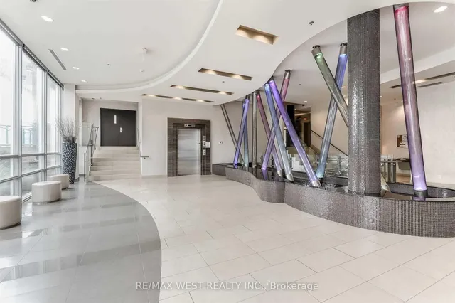 Additional image 38 of 80 Absolute Ave Unit 406