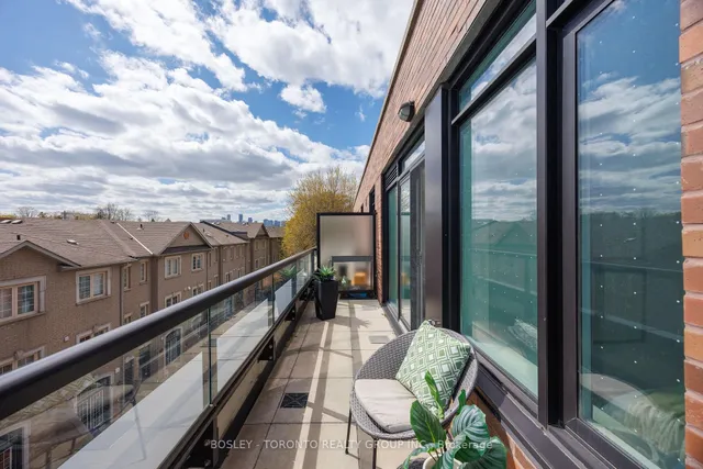 Additional image 41 of 25 Malcolm Rd Unit 411