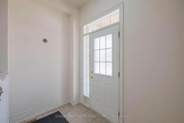 Additional image 45 of 78 Mainard Cres