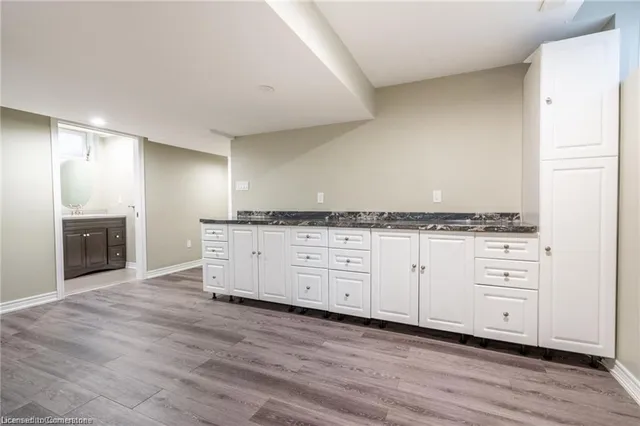 Additional image 13 of 19 Hazelton Ave