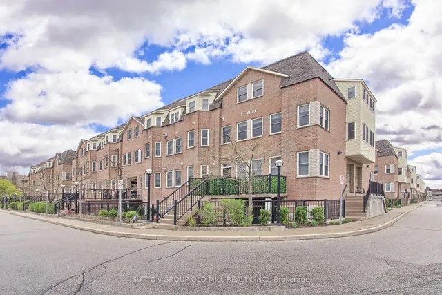 760 Lawrence Ave Unit 167