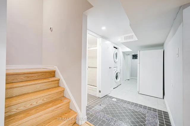 Additional image 33 of 70 Clydesdale Dr