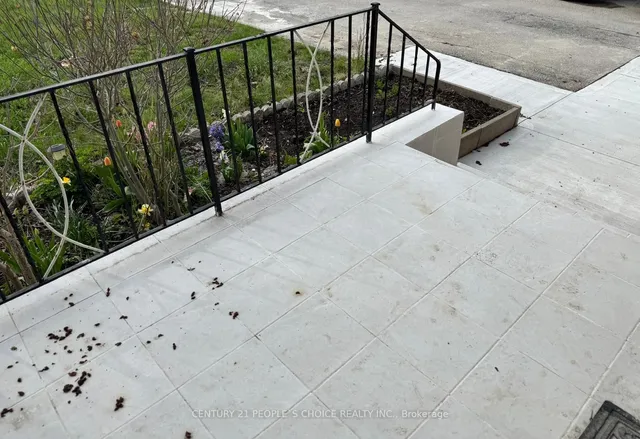 Additional image 49 of 6862 Darcel Ave